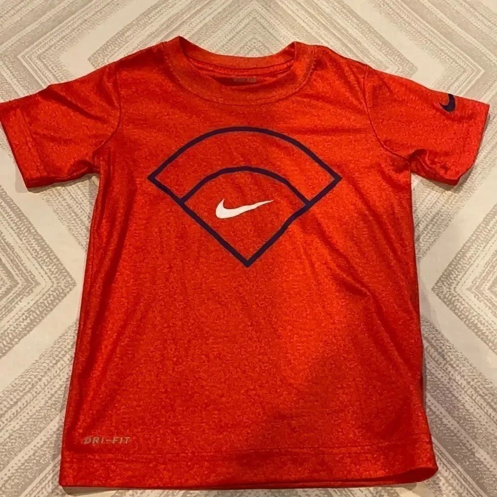 Nike Dri-Fit Boys Red Baseball Design T-Shirt